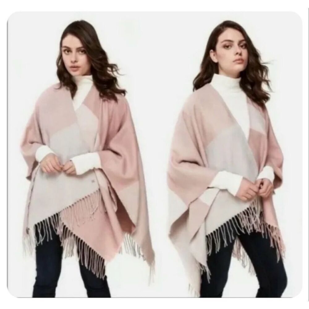 Soia & Kyo Miku Colorblocked Woven Pink Cream Knit Scarf with Fringe New in Pack
